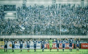 8adung33's profile banner image