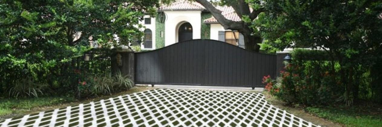 easygrassmiami's profile banner image