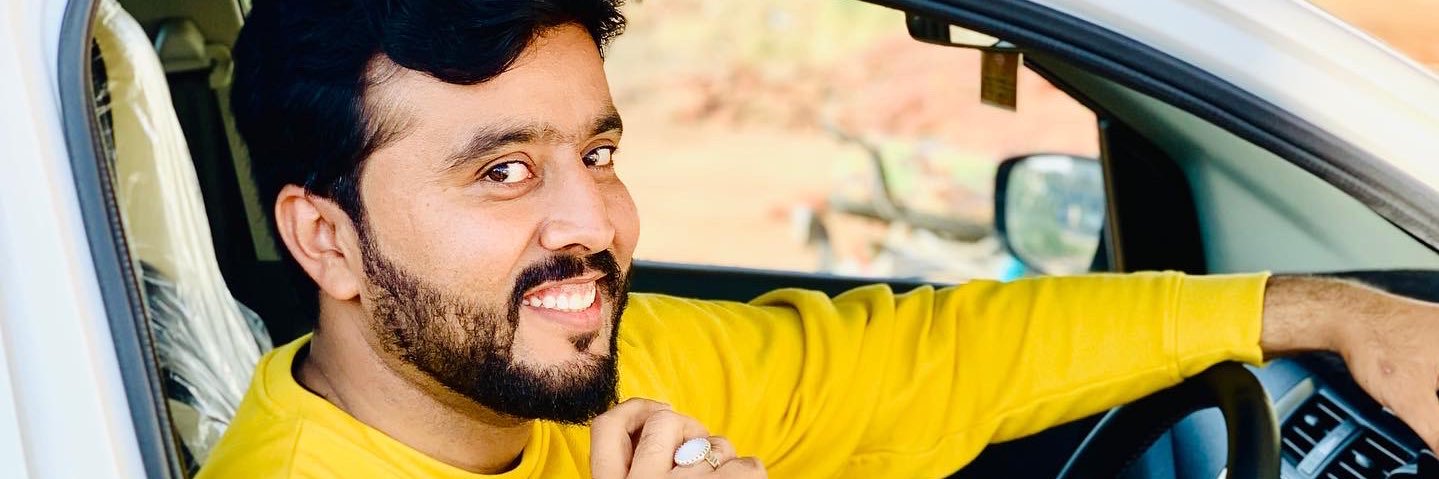 Shahzoora's profile banner image