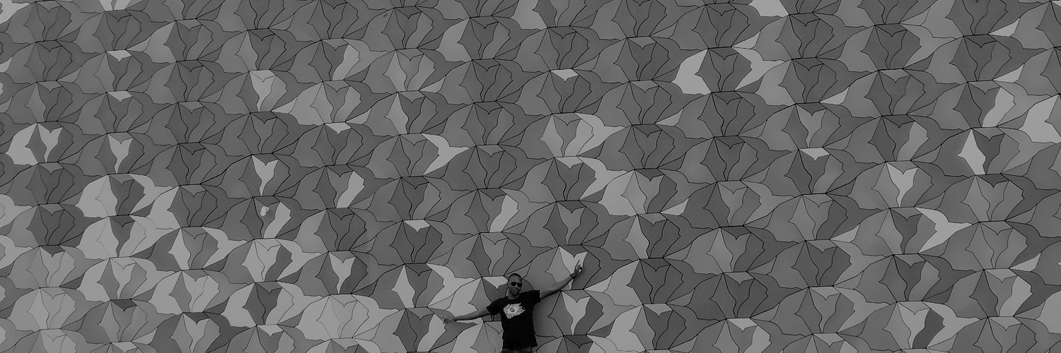 ElomAglago's profile banner image