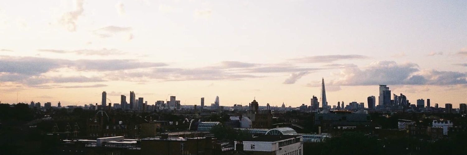 Astrid Fly Oredsson banner