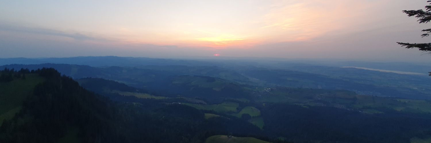 schloenu's profile banner image