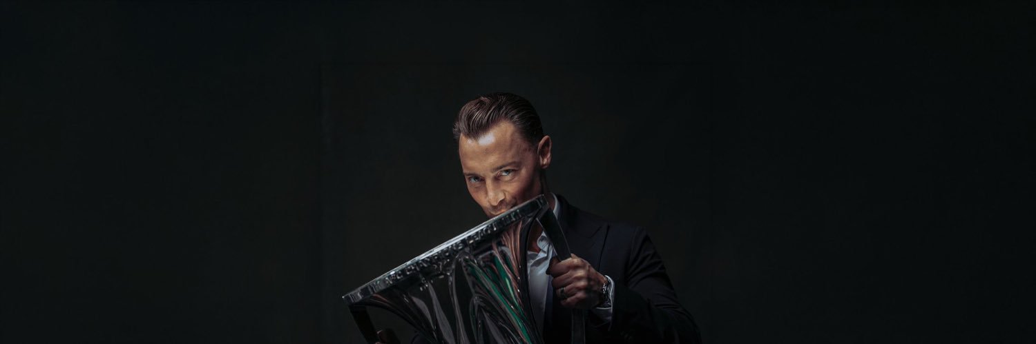 Gluriy's profile banner image