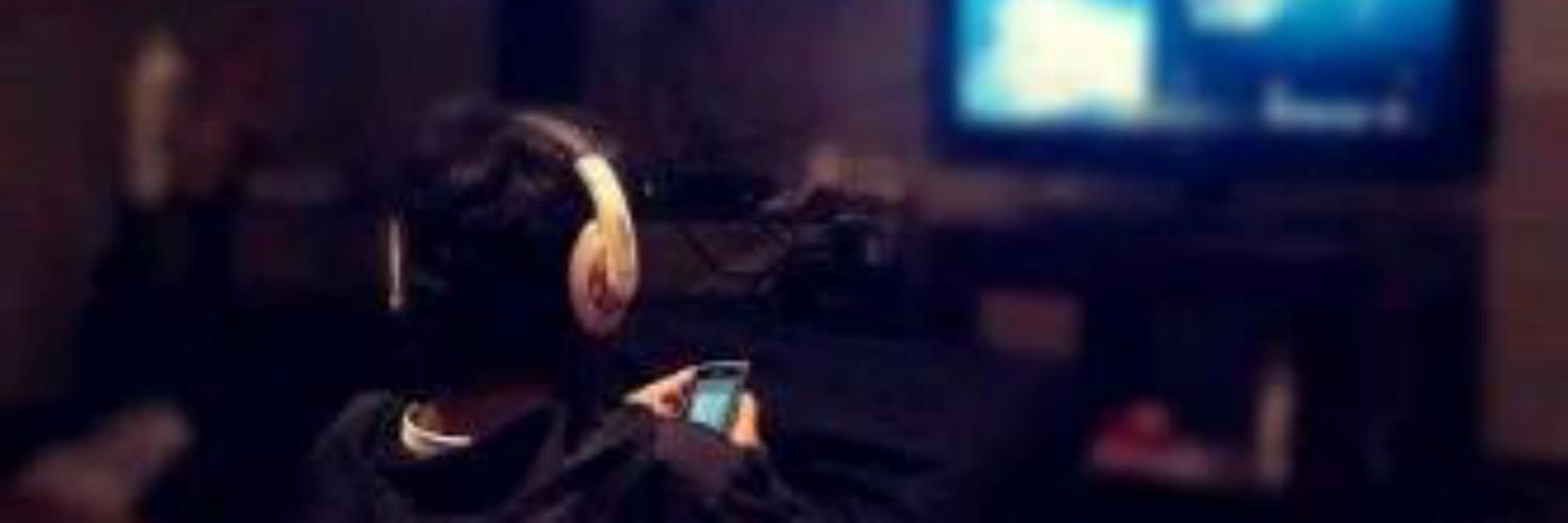 alell101's profile banner image