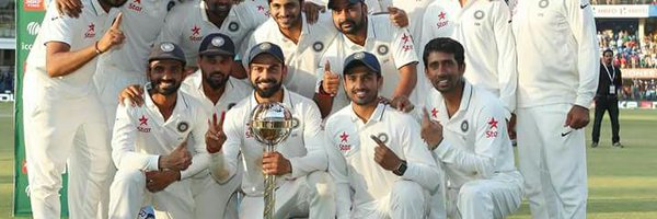 vicky4861 Profile Banner