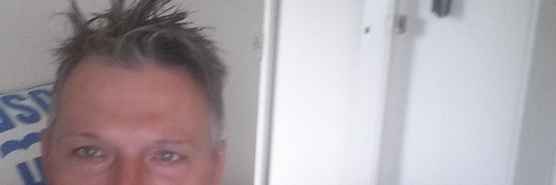 deesfooty's profile banner image
