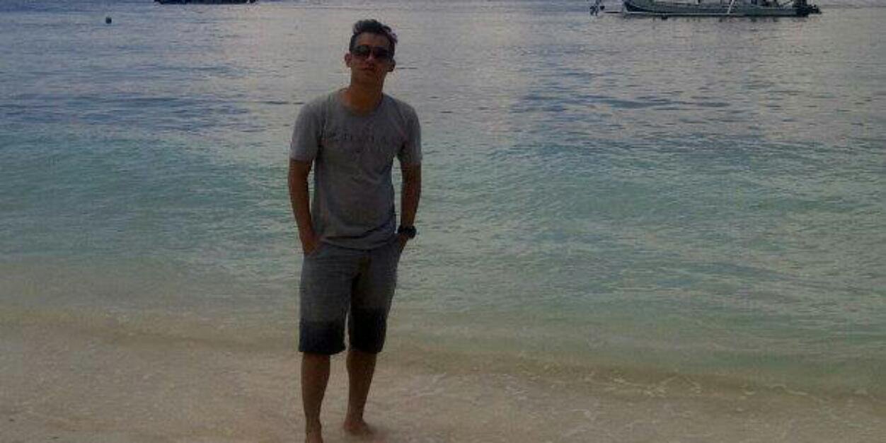 Hilmi806's profile banner image