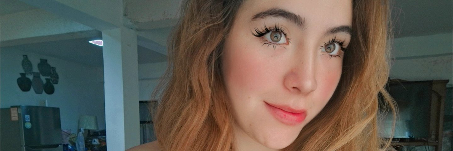 Montse2799's profile banner image
