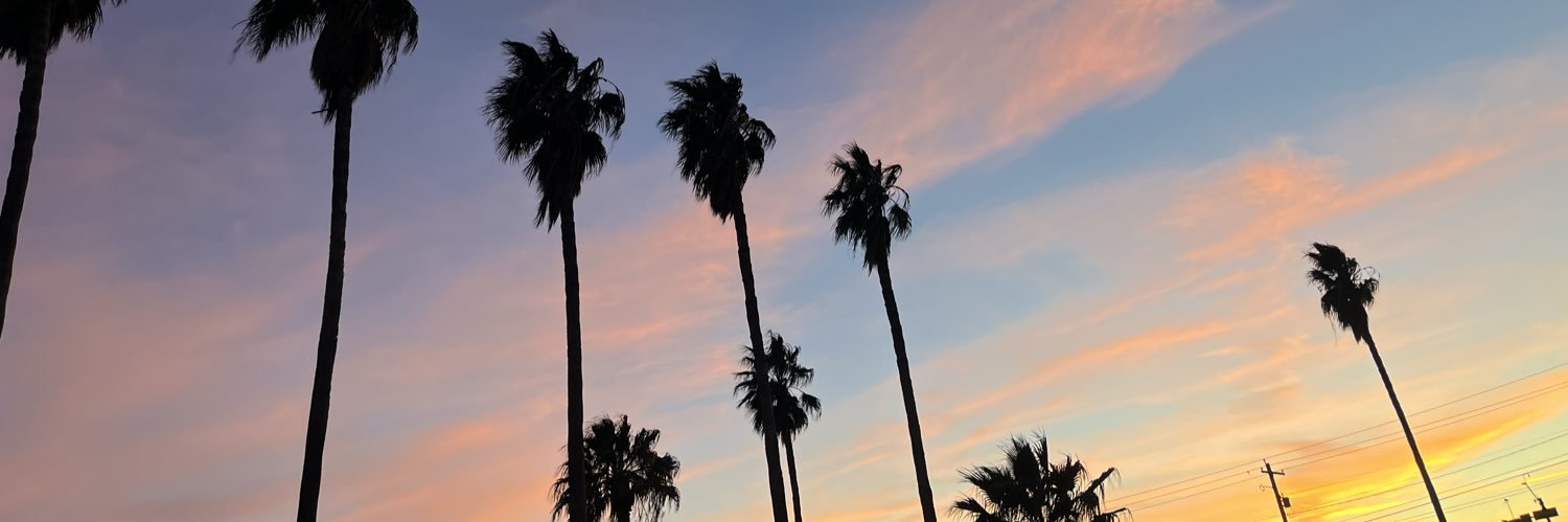 Burning Mom ⚡️ banner