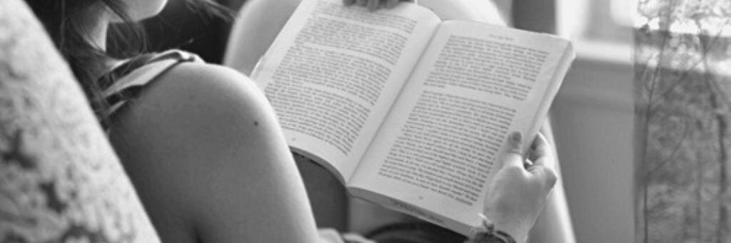 Frases e Versos🔴💊 banner