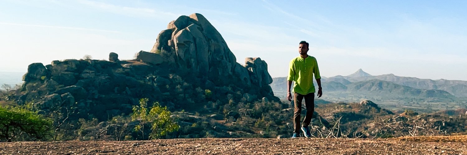 Ronak2812's profile banner image