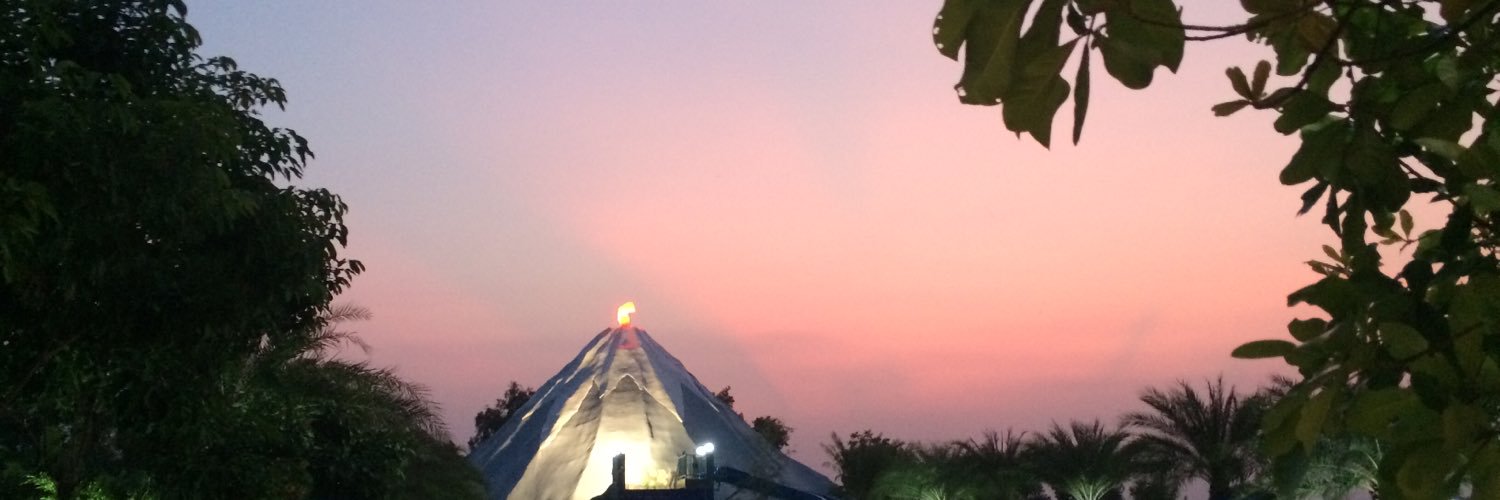earththp's profile banner image