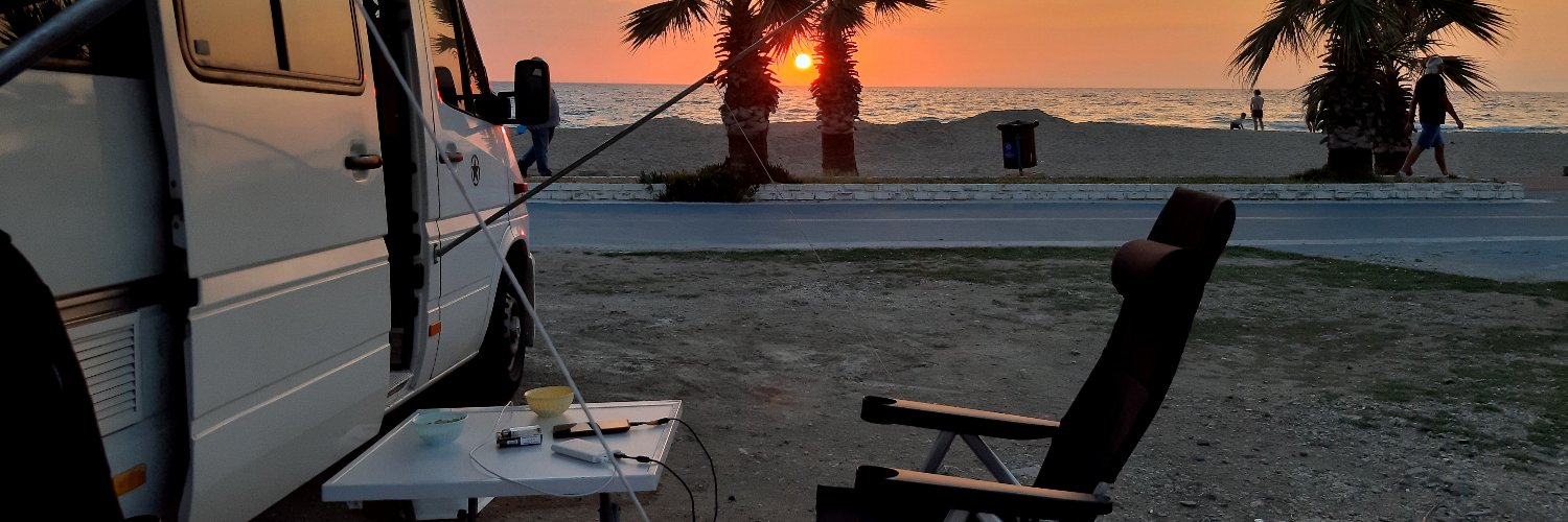 grdeut's profile banner image