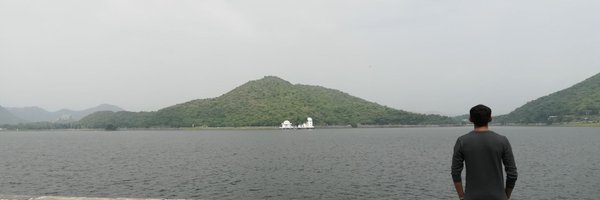 YogeshMalani18 Profile Banner