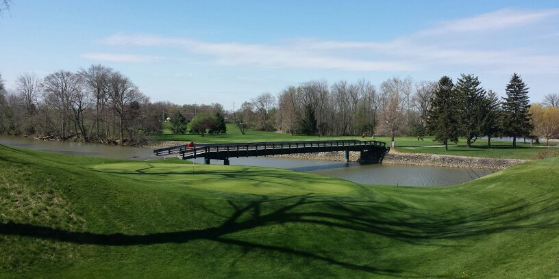 Findlay Country Club banner