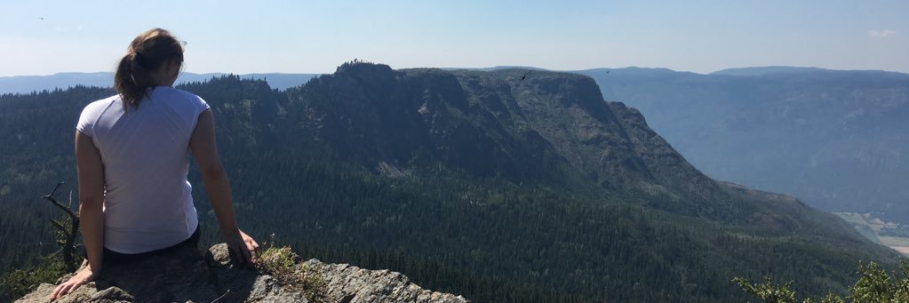 khenzee's profile banner image