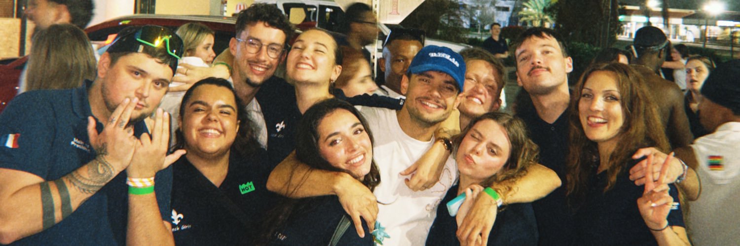 inesdbrl's profile banner image