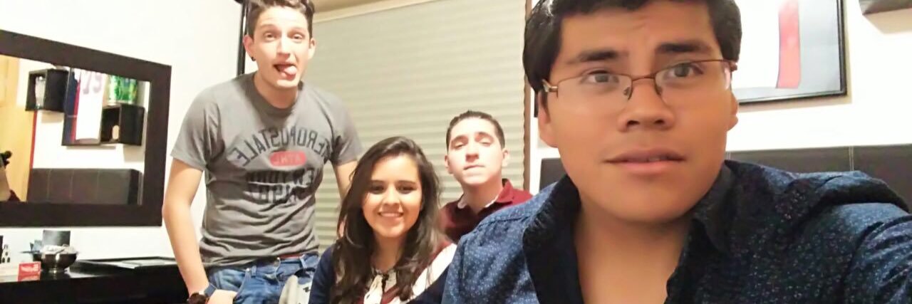 Vane Fuentes banner