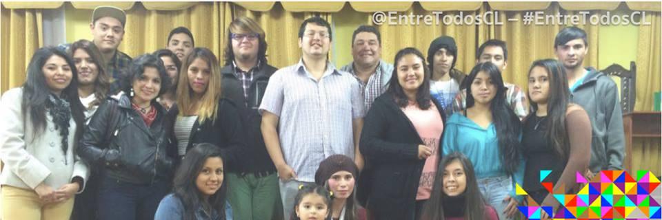 EntreTodosCL's profile banner image