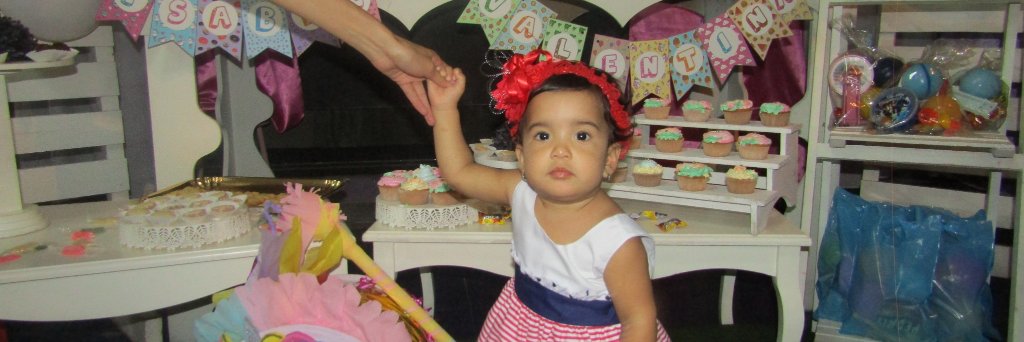 Andrea Salas banner