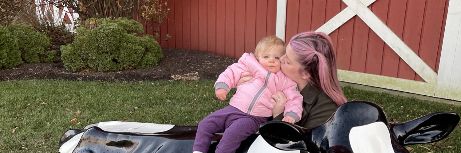 EmmaEnsweiler's profile banner image