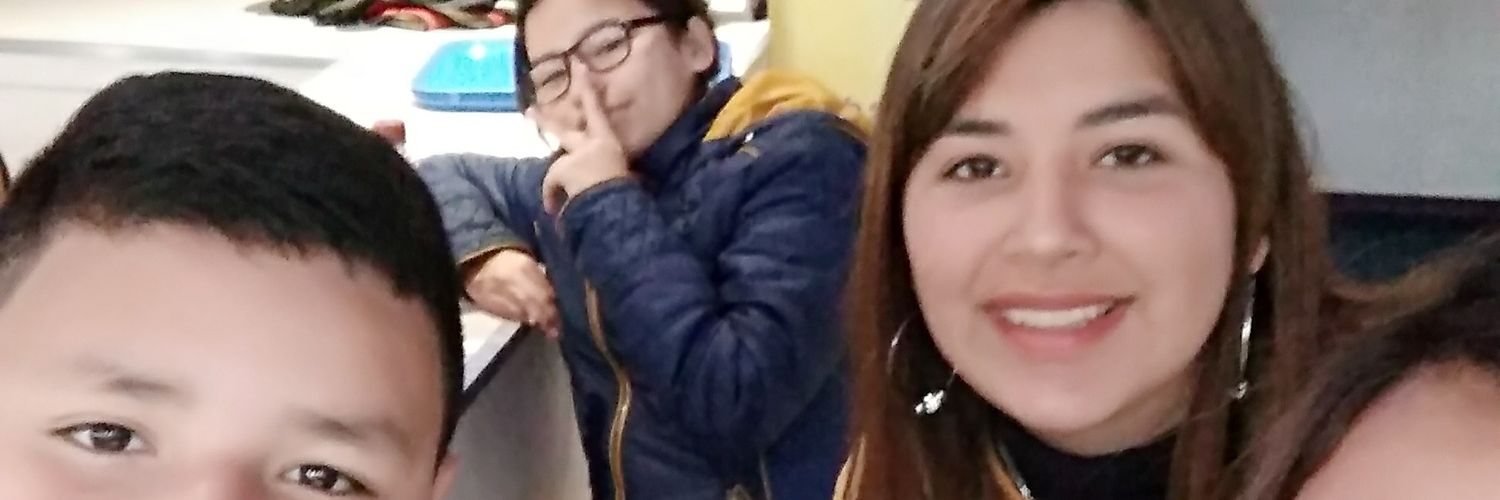 chikchoy's profile banner image