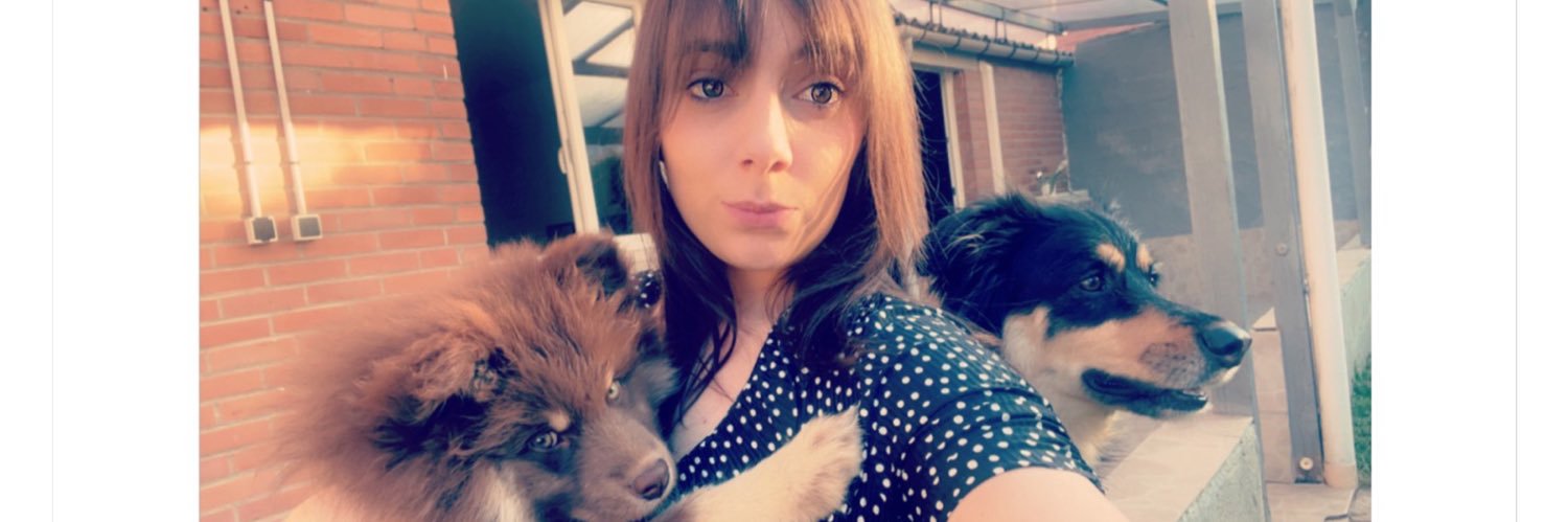 petite__brune's profile banner image
