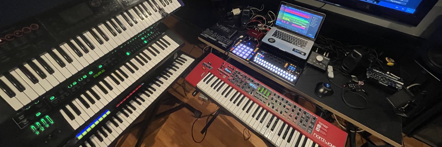 SynthSei's profile banner image