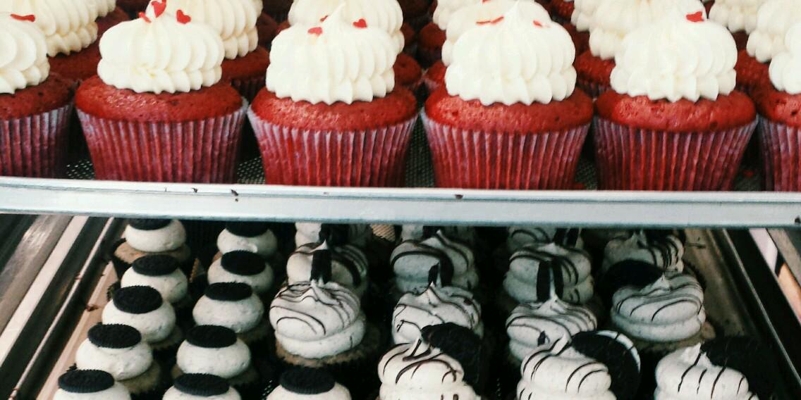 cupcake_central's profile banner image