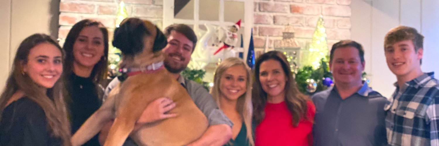 ChloeChloevb's profile banner image