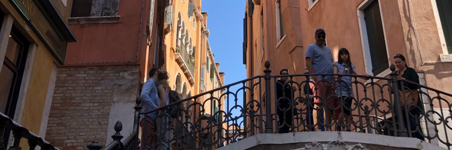 Sam_Veronica's profile banner image