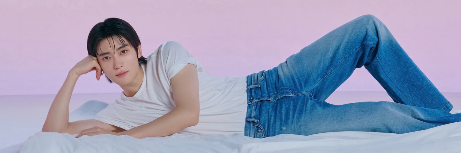 t banner
