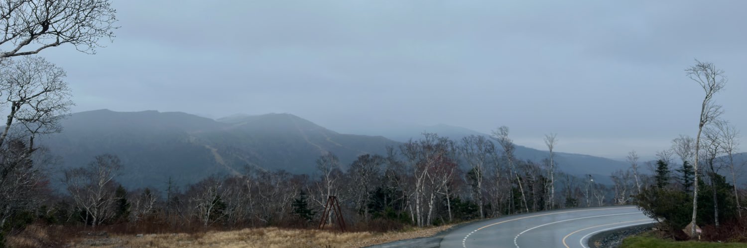 eetyhpoen's profile banner image