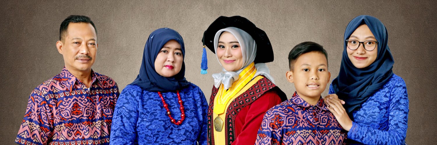 aaanbar's profile banner image