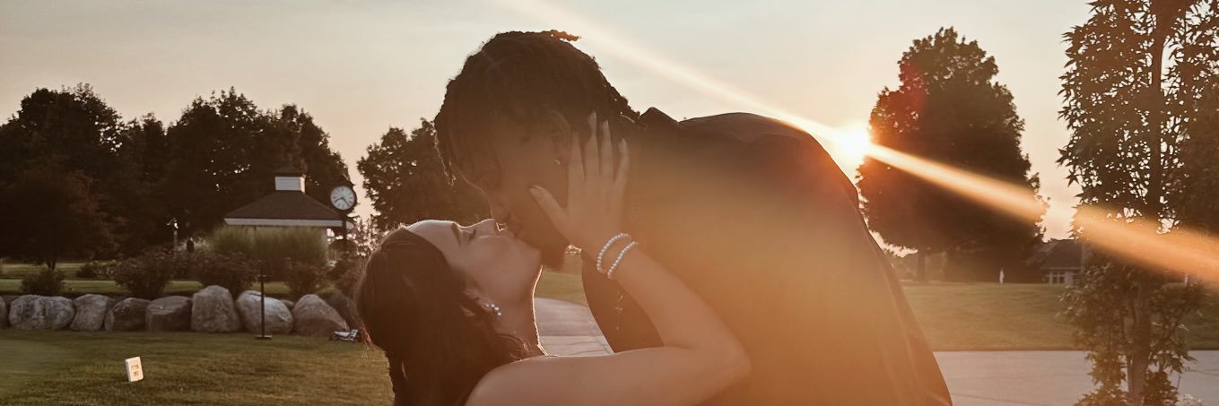 kinglove_2016's profile banner image