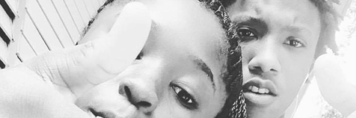 theWIFE🥂 banner