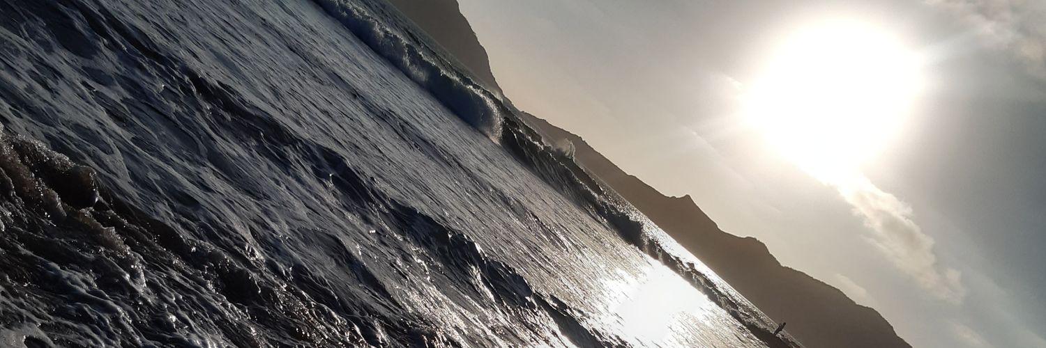 patasmena's profile banner image
