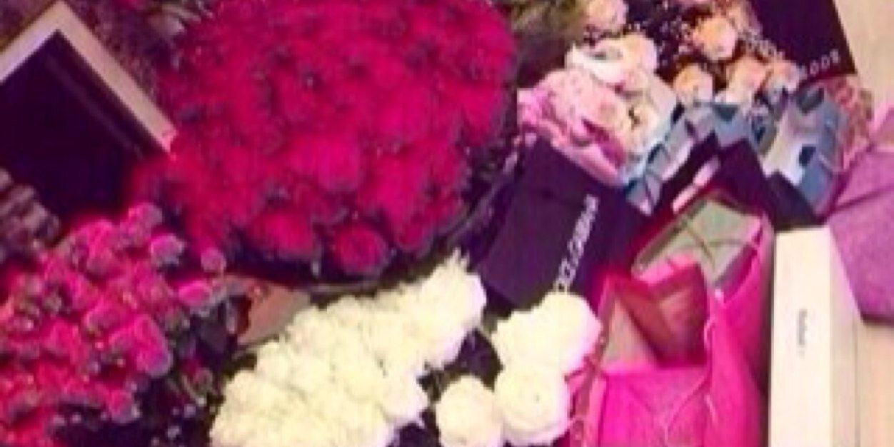 onlyrosee's profile banner image