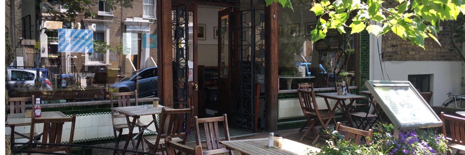 Petitou Cafe banner