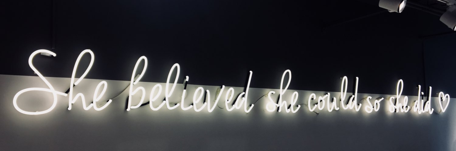 LisaOversteyns's profile banner image