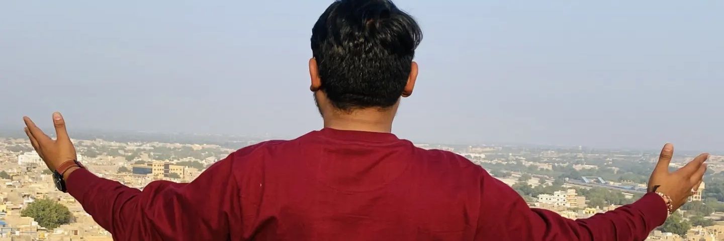 rd_thakkar's profile banner image