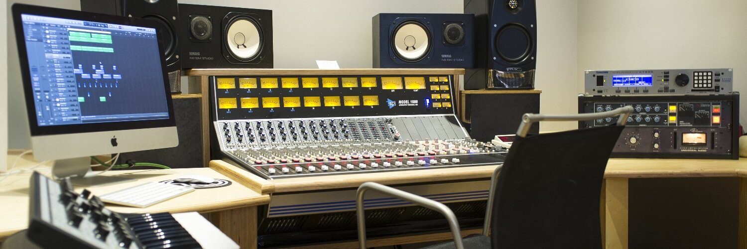 The Studio Shop banner