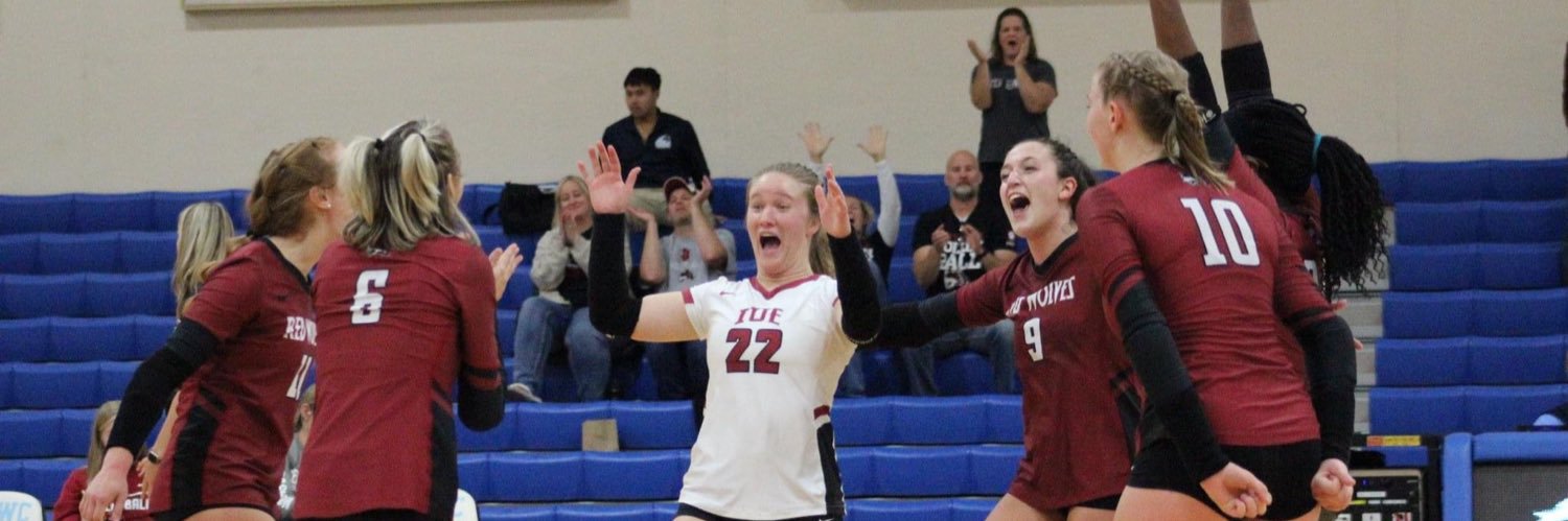 IUERedWolvesVB banner