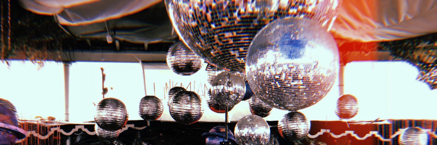 breakfast at sniffany’s banner