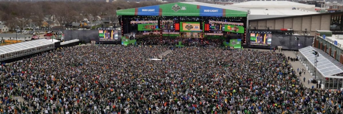 Dominique Yates banner