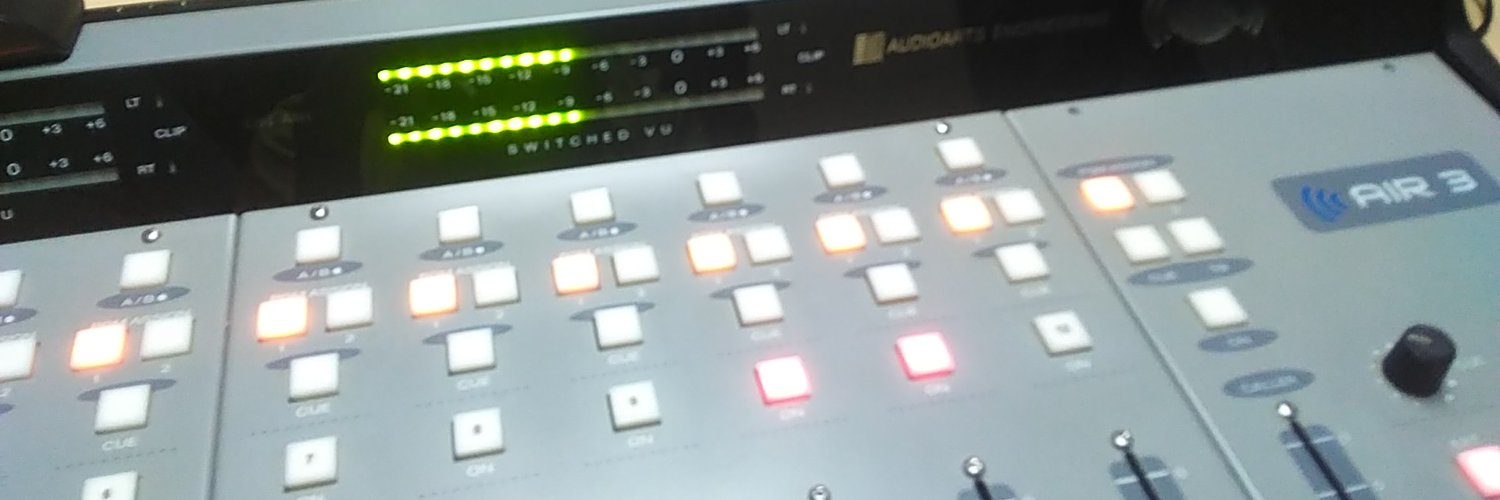 MásNetwork105.3FM banner