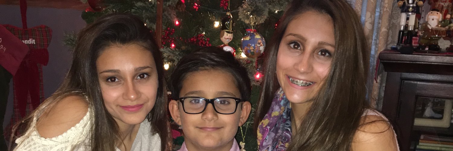 DaniellePagan's profile banner image
