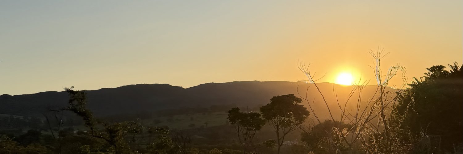 ybea77's profile banner image