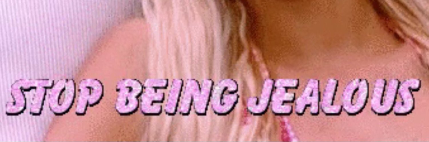 _darealnique's profile banner image