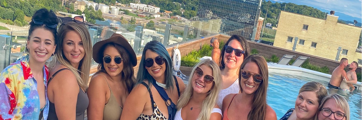 mackenziecooler's profile banner image